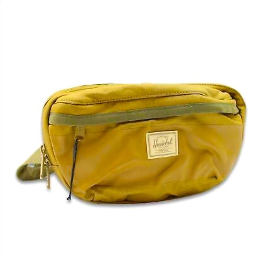 Herschel Nineteen Hip Pack in Butternut